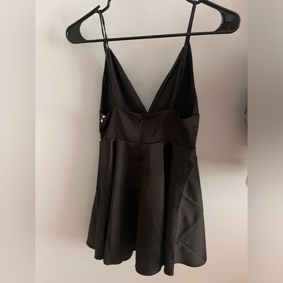 AILEEN FLARE MINI DRESS - Picture 2 of 4